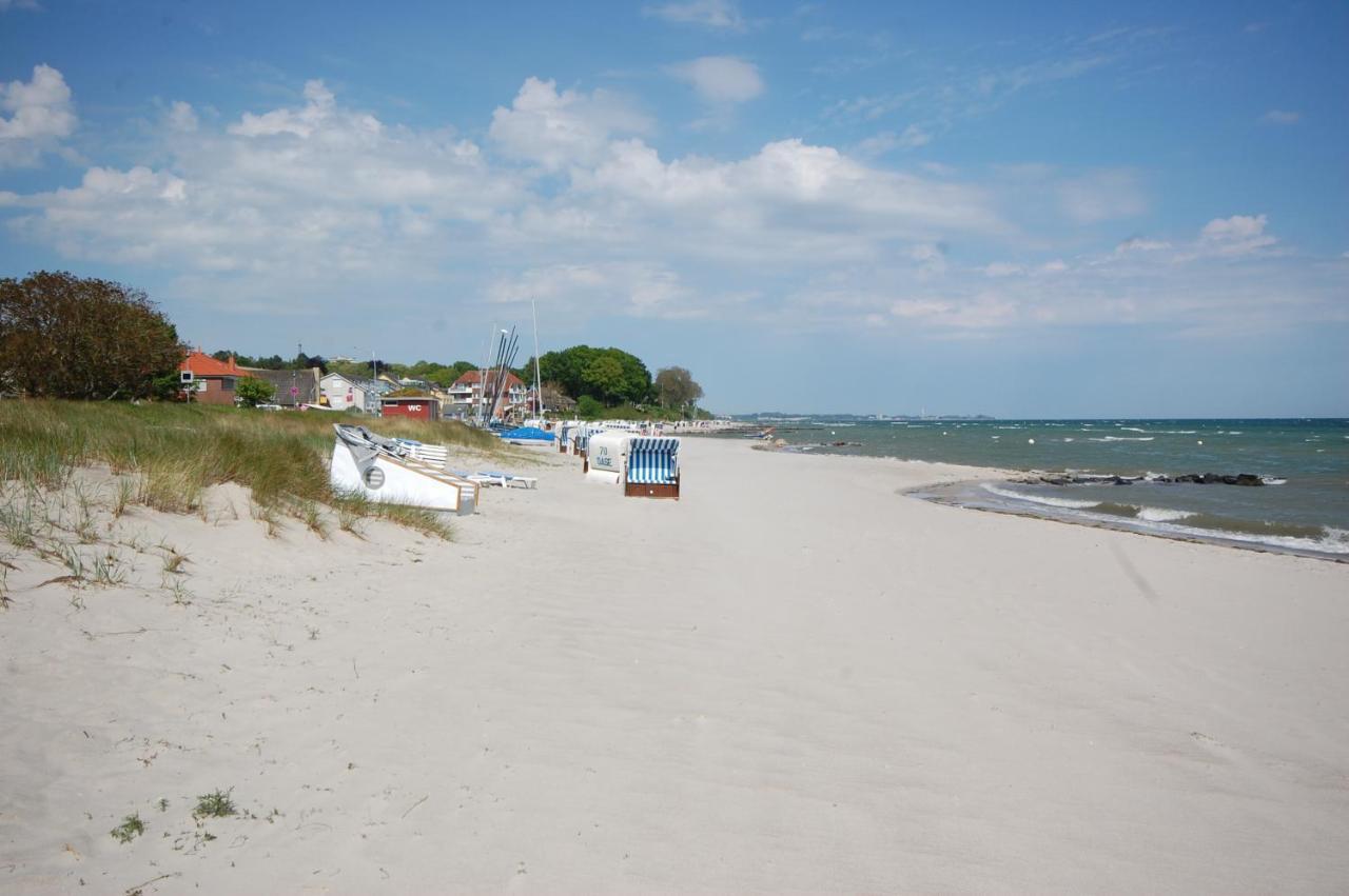 Schlafstrandkorb Nr. 3 Sierksdorf Esterno foto